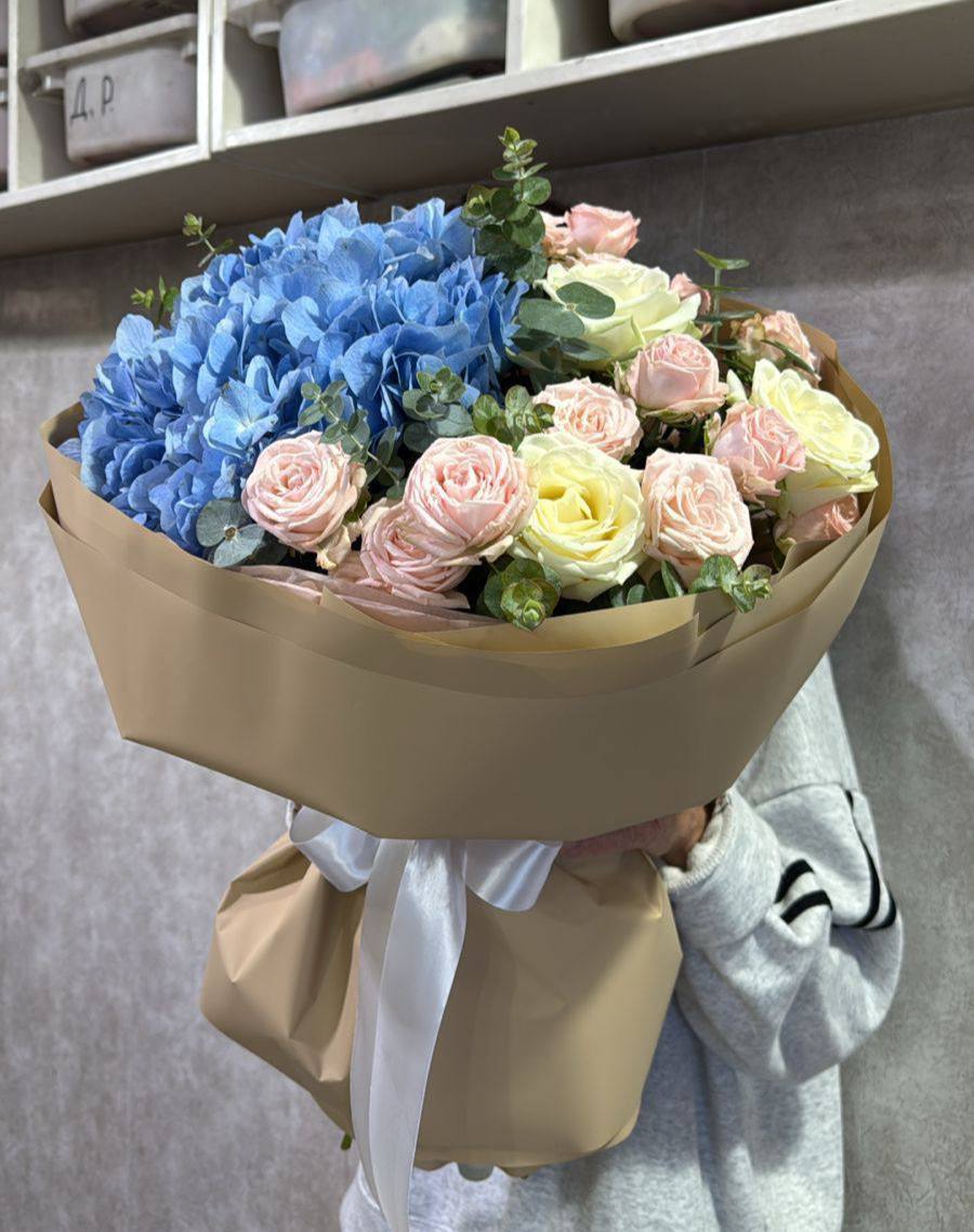 Авторский букет «Небесная симфония»